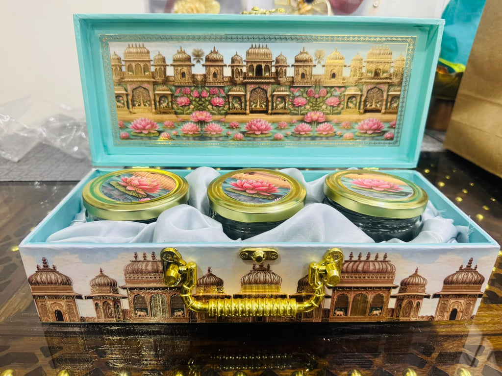 Kerva Palace Box | Handcrafted Gift Box with 100g Almonds, Walnuts & Cashews