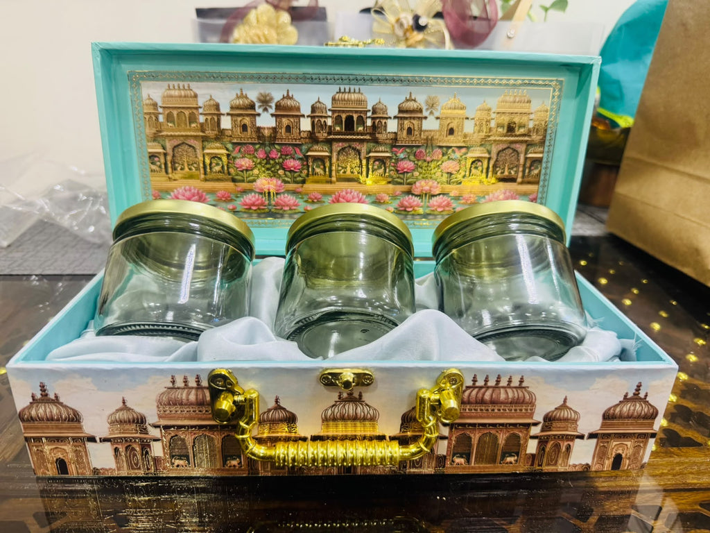 Kerva Palace Box | Handcrafted Gift Box with 100g Almonds, Walnuts & Cashews